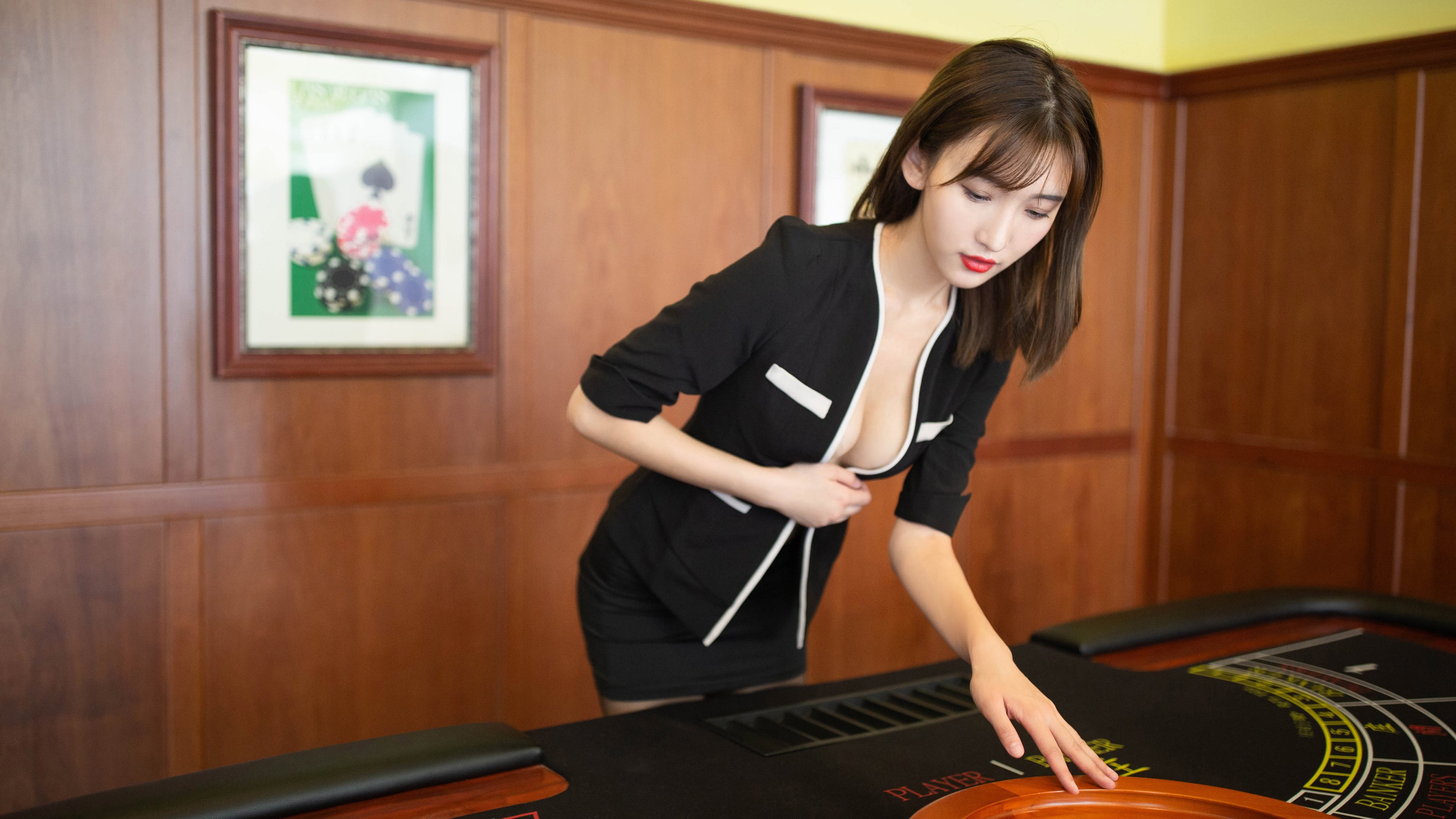 乒乓球的“未来球员”：如何结合科技与技术发展