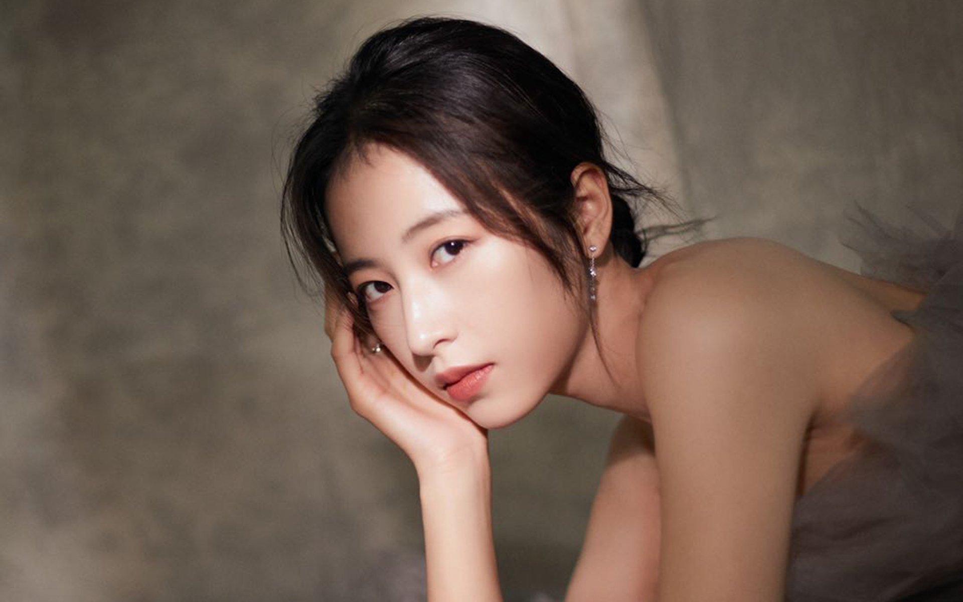 全国轮滑马拉松挑战赛在青岛举行,轮滑马拉松全程录像